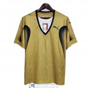 Camiseta Italia Retro 2006 Golden